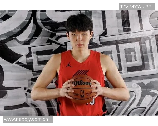 老将风采再现霍勒迪与杨瀚森联手绝杀克林根精彩瞬间回顾 老将风采再现霍勒迪与杨瀚森联手绝杀克林根精彩瞬间回顾