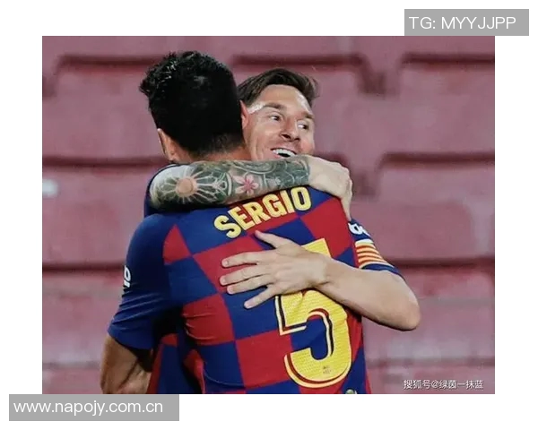 布斯克茨精准直塞助攻梅西单刀机会遗憾打偏错失良机 布斯克茨精准直塞助攻梅西单刀机会遗憾打偏错失良机