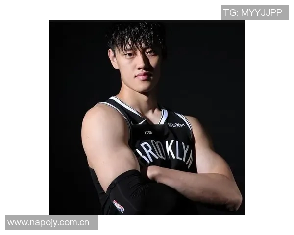 媒体人认为曾凡博不应被特别对待上场时间应适度减少 媒体人认为曾凡博不应被特别对待上场时间应适度减少