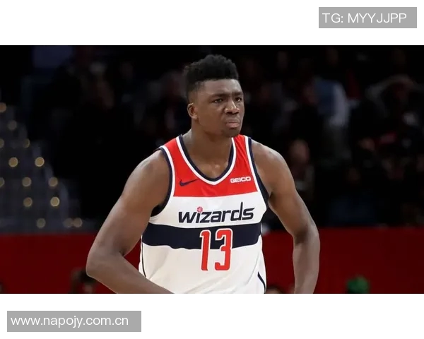 托马斯布莱恩特绝杀被帽愤怒推开摄像头引发热议 托马斯布莱恩特绝杀被帽愤怒推开摄像头引发热议