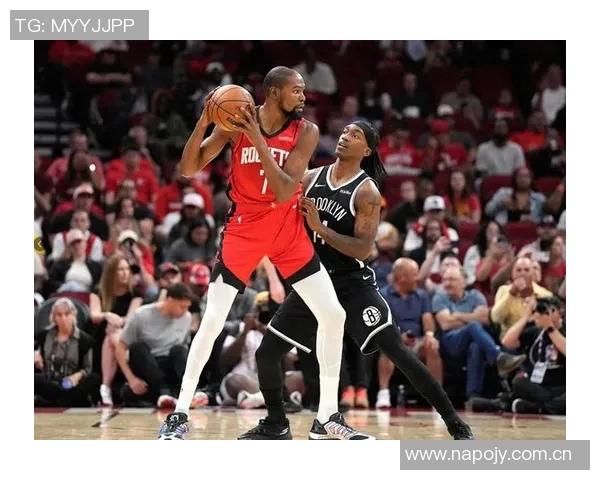 杜兰特谈末节表现提升通过侵略性引发对方包夹助队友创造机会 杜兰特谈末节表现提升通过侵略性引发对方包夹助队友创造机会