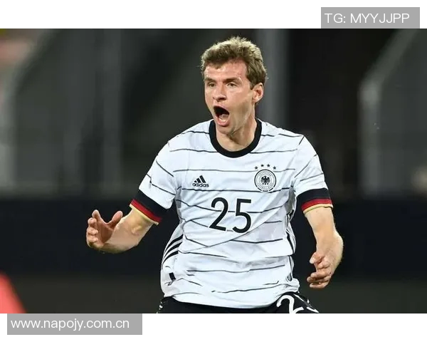 穆勒透露若弗里克联系他或许会考虑加盟巴萨的可能性 穆勒透露若弗里克联系他或许会考虑加盟巴萨的可能性