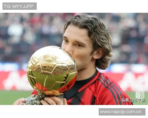 多纳多尼:莱奥是米兰关键球员普利西奇和拉比奥特缺阵影响深远 多纳多尼:莱奥是米兰关键球员普利西奇和拉比奥特缺阵影响深远