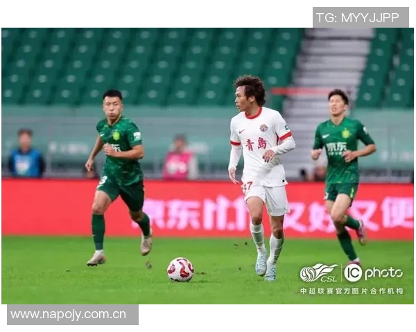 萨里奇三射一传助力海牛逆转国安荣膺中超最佳球员称号