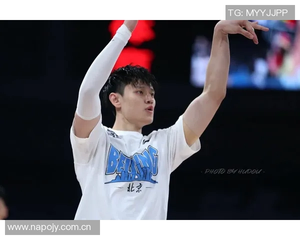 媒体人分析曾凡博吸引中国球迷的影响NBA之旅即将画上句号 媒体人分析曾凡博吸引中国球迷的影响NBA之旅即将画上句号