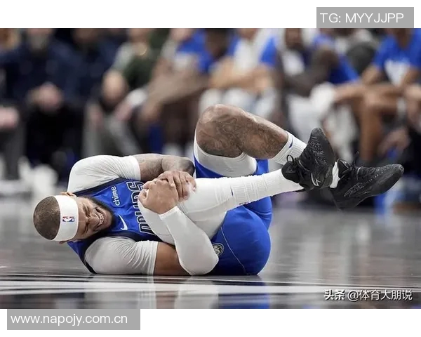 媒体人回顾小丁2018年中国赛独行侠球权事件揭示人情世故的重要性