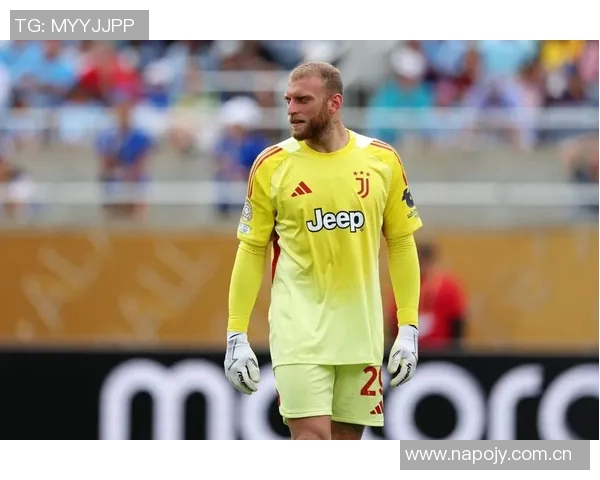 神奇扑救亚当斯禁区内射门被迪格雷戈里奥神勇挡出精彩瞬间回顾 神奇扑救亚当斯禁区内射门被迪格雷戈里奥神勇挡出精彩瞬间回顾