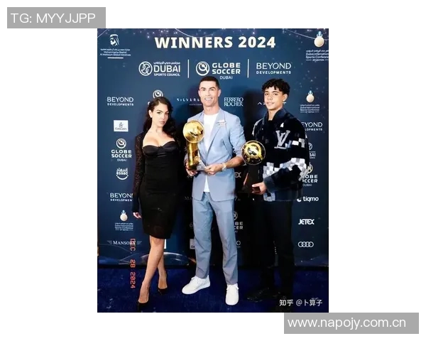 环足奖年度最佳中东球员候选人揭晓C罗本泽马马赫雷斯多萨里争夺荣誉