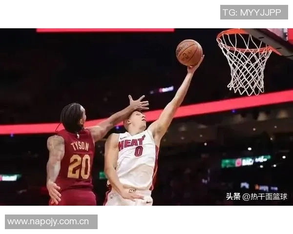 鲍威尔谈伤势不重表示热爱篮球即使带伤也能坚持上场比赛