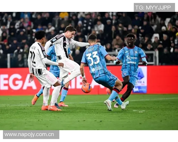 尤文图斯请求土耳其队提前归队伊尔迪兹享受与恰尔汉奥卢同等待遇