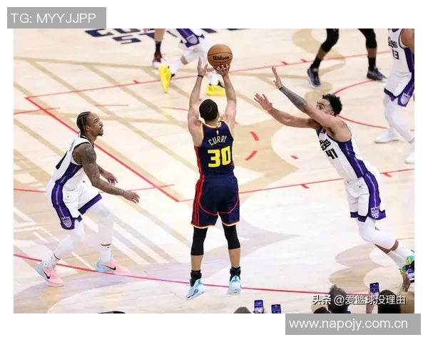 克尼佩尔生涯前15场比赛三分球命中50个创NBA历史最快纪录