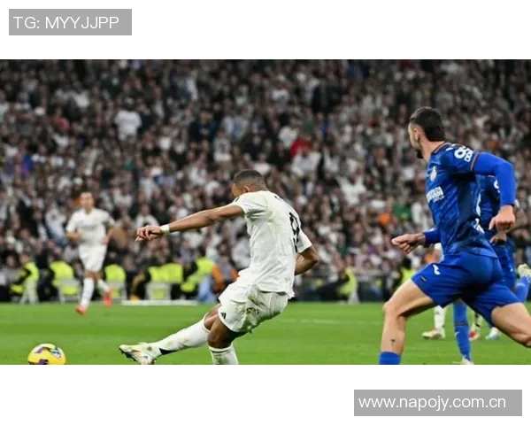 居莱尔助攻数据惊人九成投喂姆巴佩展现默契配合 居莱尔助攻数据惊人九成投喂姆巴佩展现默契配合